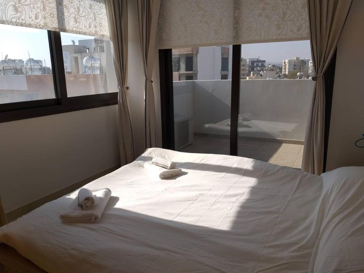Horizon Luxury Apartment 4 Larnaca Exterior foto