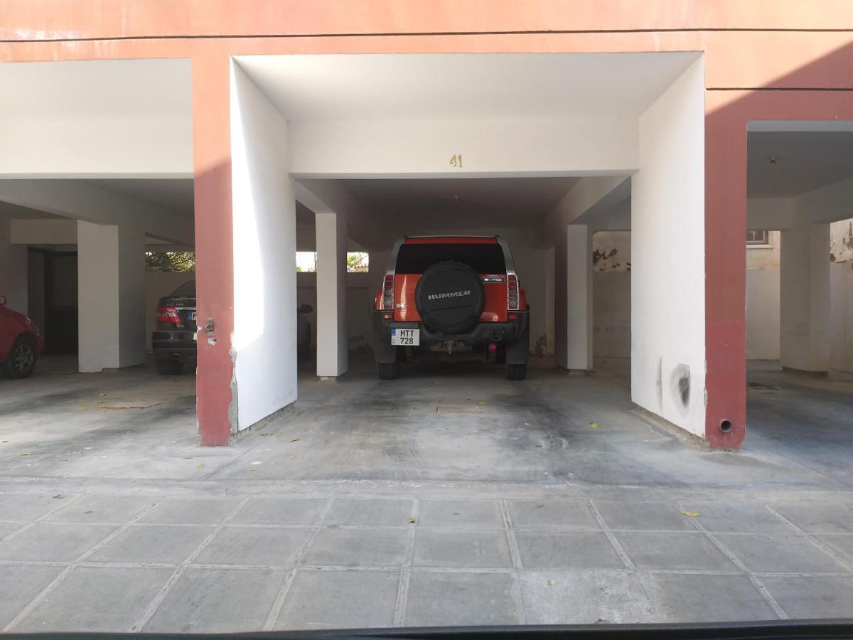 Horizon Luxury Apartment 4 Larnaca Exterior foto