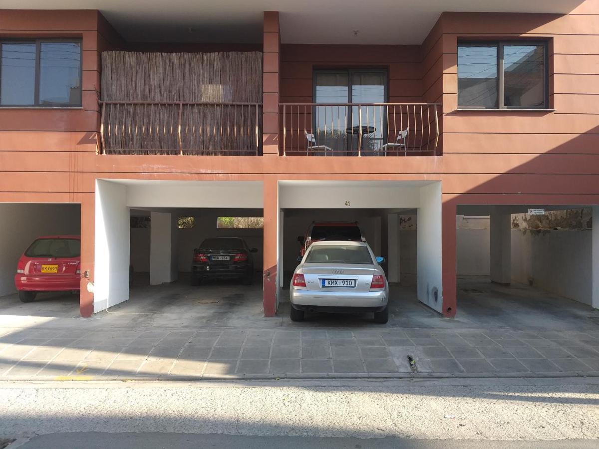 Horizon Luxury Apartment 4 Larnaca Exterior foto
