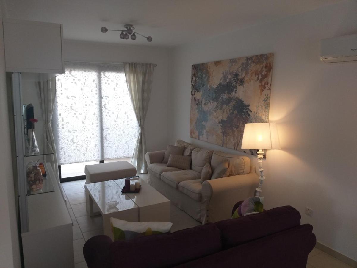 Horizon Luxury Apartment 4 Larnaca Exterior foto